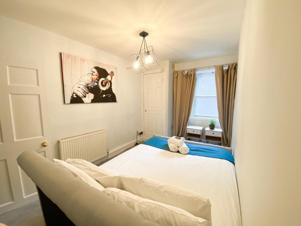 Rose Street'S Hidden Treasure- 2Bed Newly Refurbished Apt Apartamento Edimburgo Exterior foto